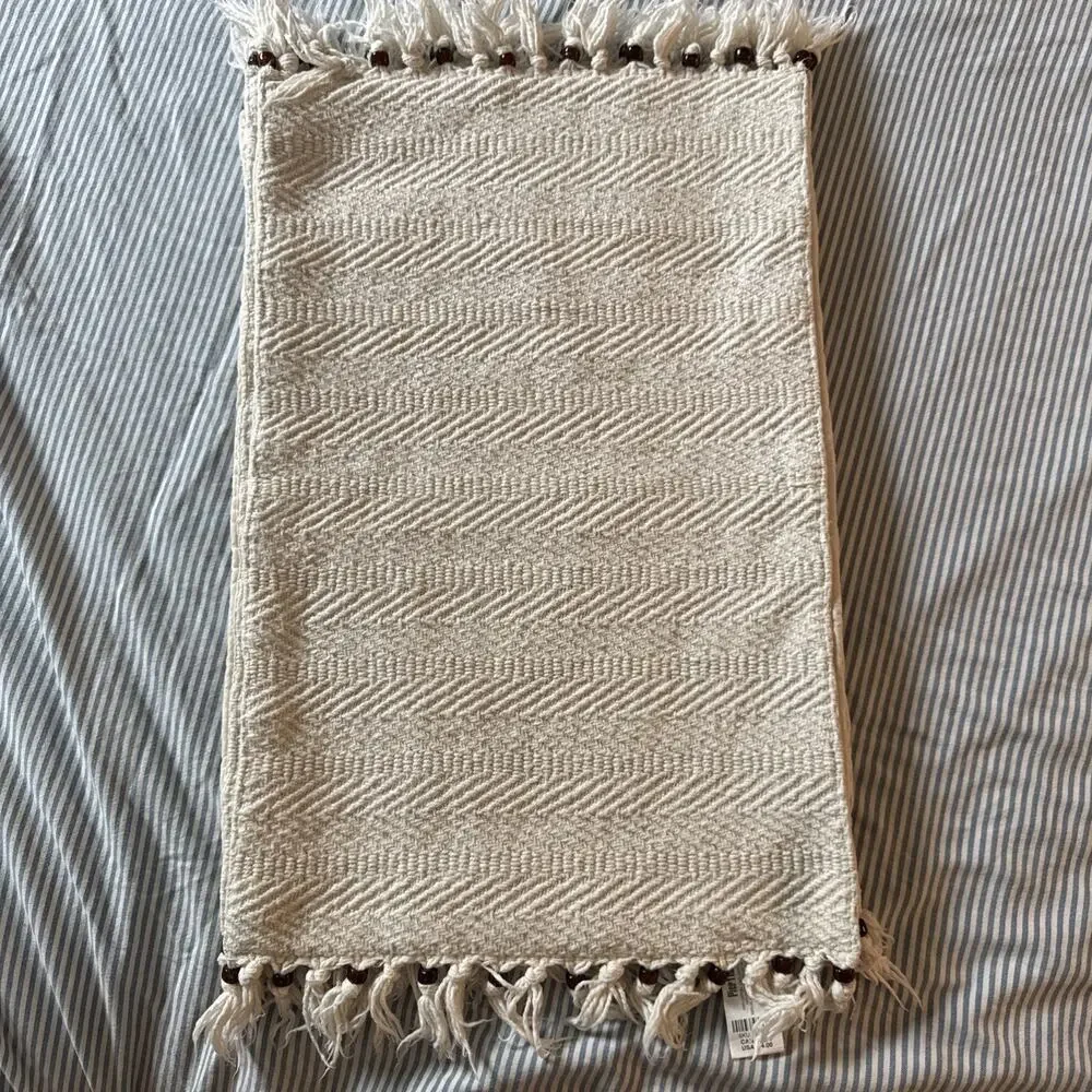 Pier 1 Boho 3 placemats Herringbone Natural W/ beads size 13x19 inch cotton